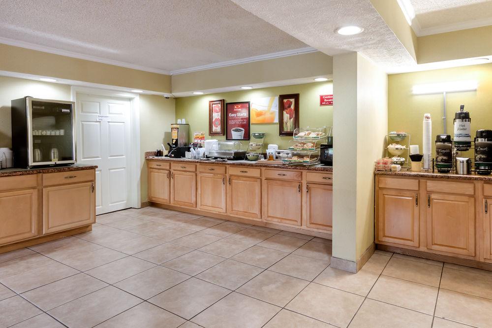 Econo Lodge Huntington - Barboursville University Area Extérieur photo