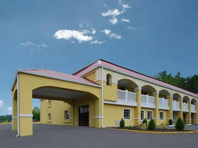 Econo Lodge Huntington - Barboursville University Area Extérieur photo